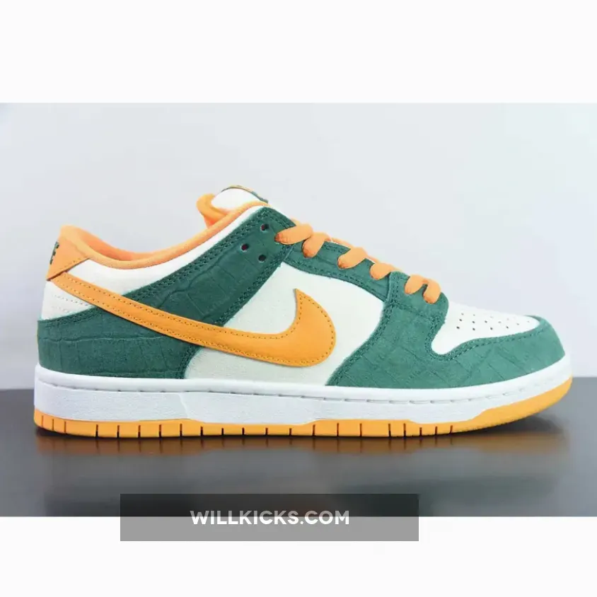Nike SB Dunk Low Legion Pine/Flat Opal-Kumquat Nike SB Dunk Low Legion Pine/Flat Opal-Kumquat