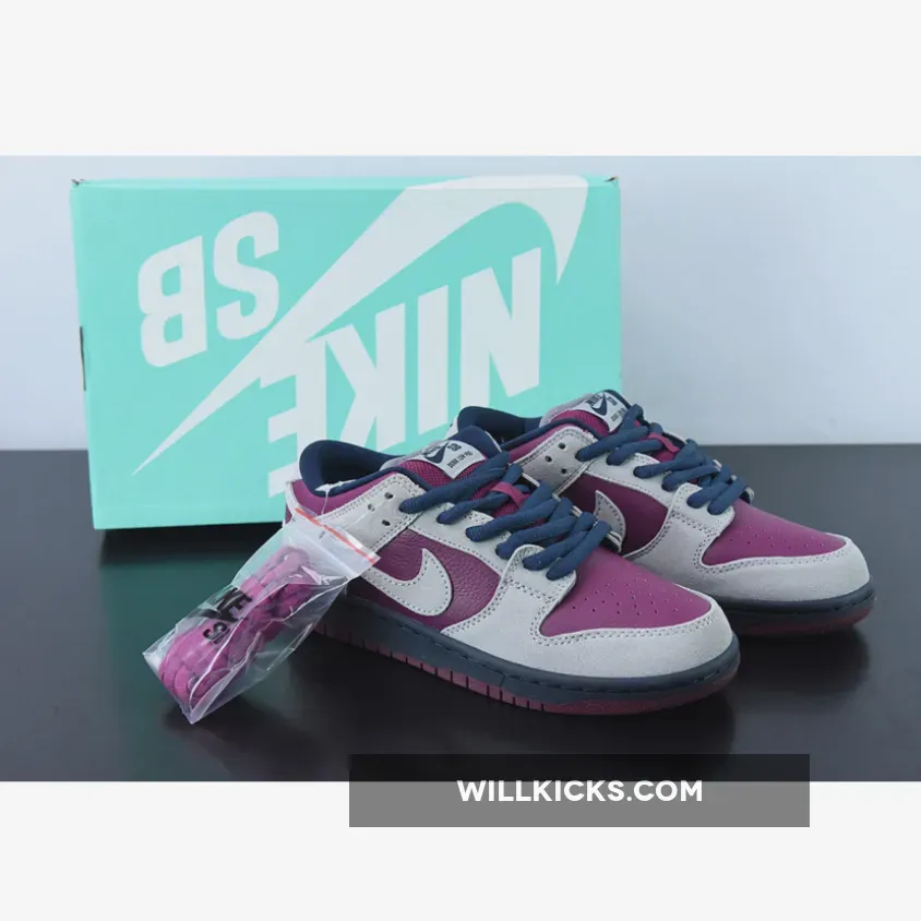 Nike SB Dunk Low True Berry/Atmosphere Grey