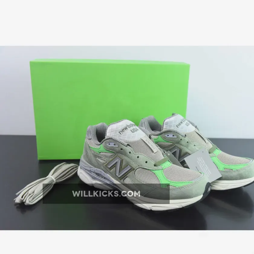 Patta x New Balance 990v3 Olive