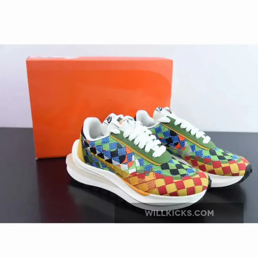 sacai x Nike LDVaporwaffle Mix Low Green Gusto/Safety Orange-Sail