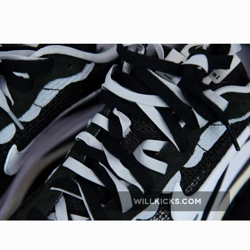 Sacai X Vaporwaffle 'Black White' Cv1363-001 Summit Pure Platinum Sacai X Vaporwaffle 'Black White' Cv1363-001 Summit Pure Platinum